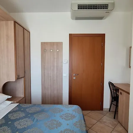 Hotel Massimo-2
